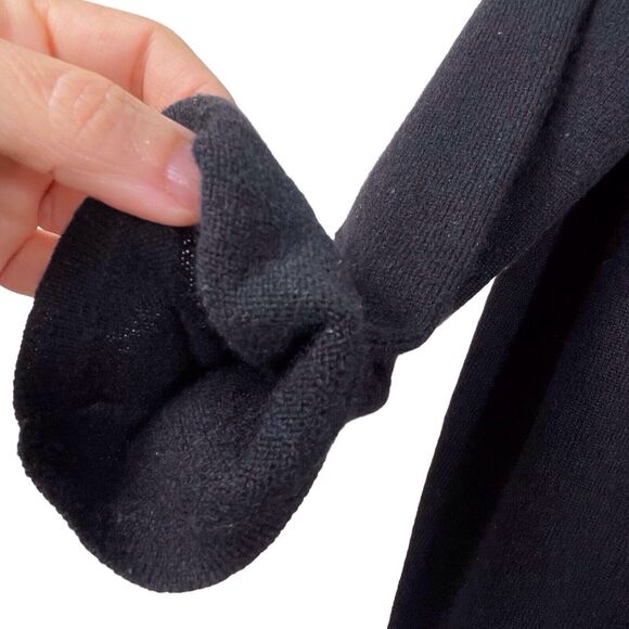 Neiman Marcus Cashmere Silk Boxy Sweater Black Medium Minimalist Luxe EUC - Picture 8 of 16